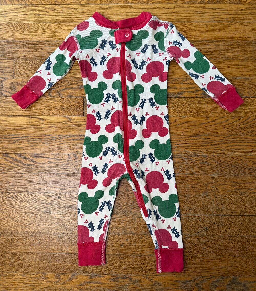 Hanna Andersson Mickey Mouse Christmas Sleeper Size 18-24m